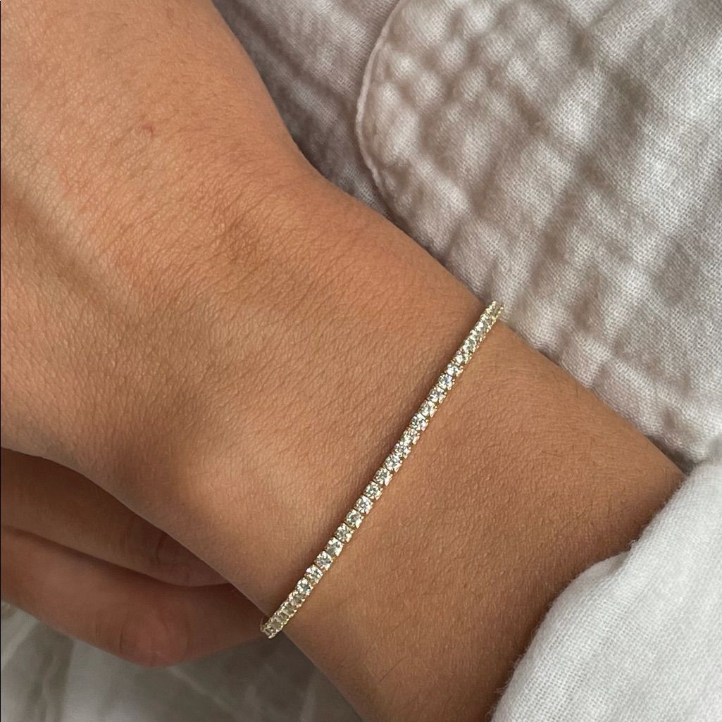 Tennis Bracelet in White Gold (ARJS3300)