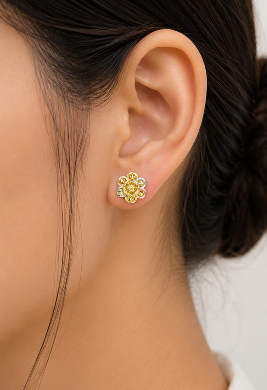 18k Gold Tri-color Flower Studs Earrings (GJEW45)