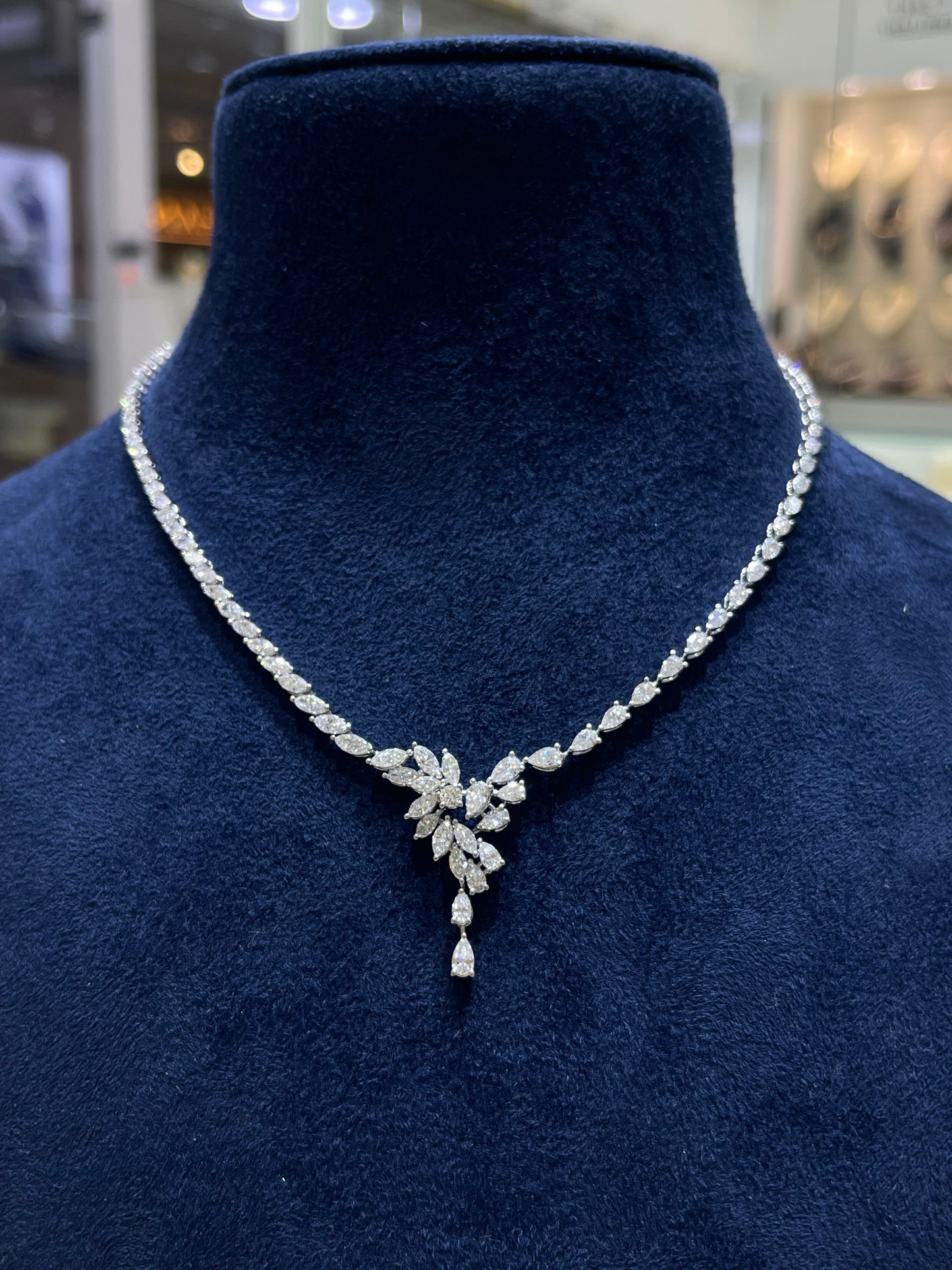 Pear and Marquise Flower Statement Necklace (ARJS4135)