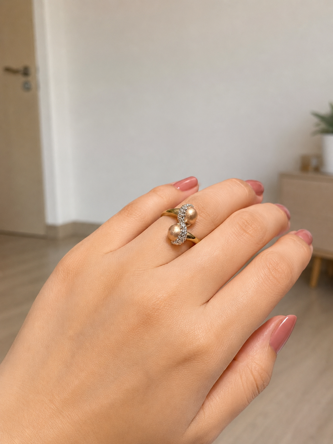 18k Gold Bypass Ring with White Gold Beaded Halo Accents (GJEW36)