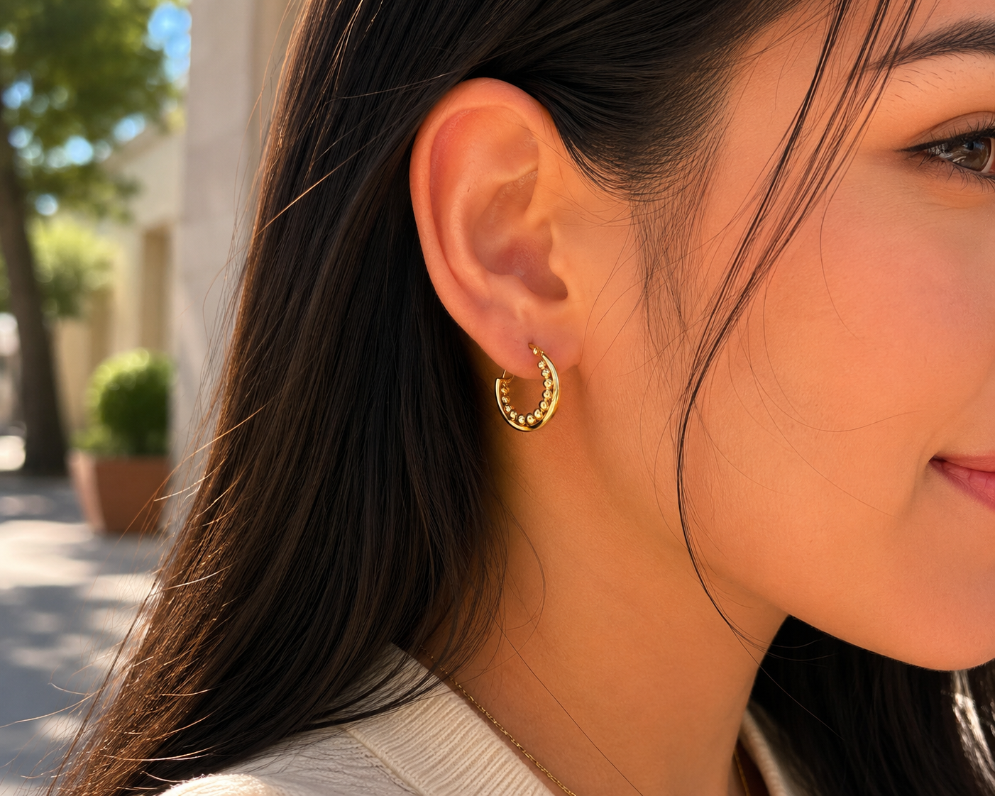 18K Gold Beaded Hoop Earrings (GJEW276)