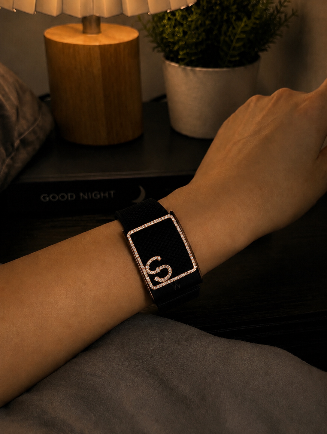 S Letter Diamond Whoop Case in Rose Gold (ARJS4159S)