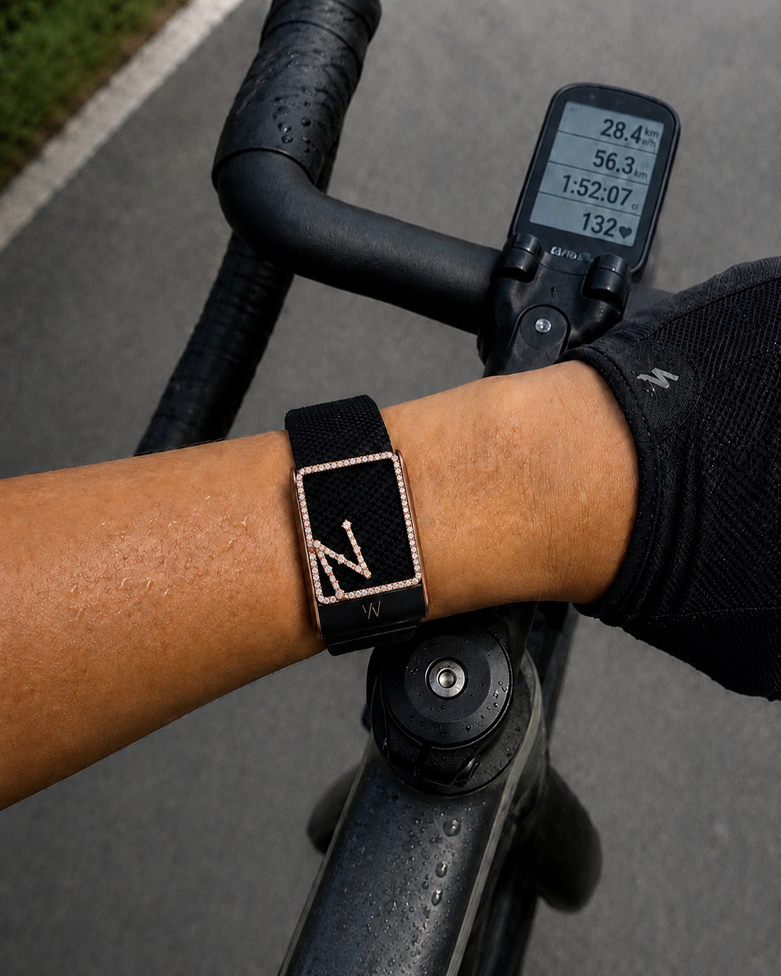 N Letter Diamond Whoop Case in Rose Gold (ARJS4136N)