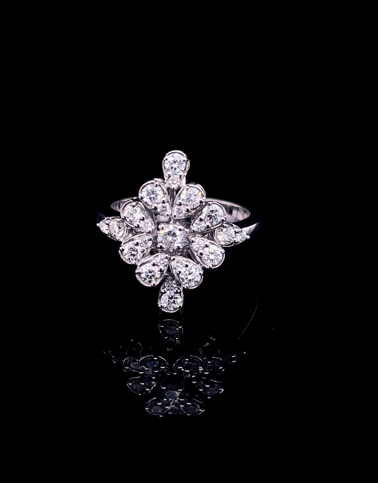 Pear Cluster Type Diamond RIng (ARJS2580)