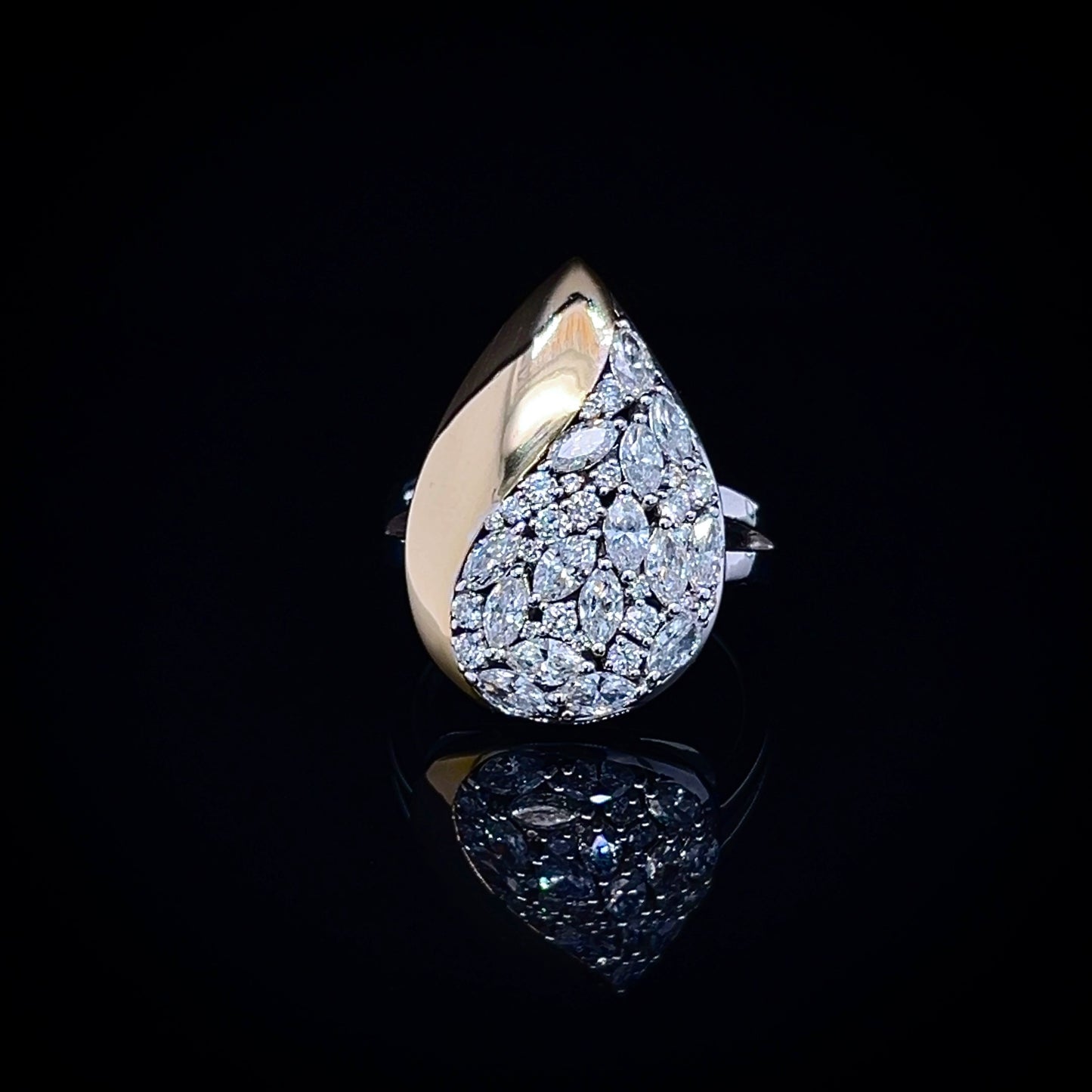 Pear Design 2 Toned Diamond Ring (SKJ1202)