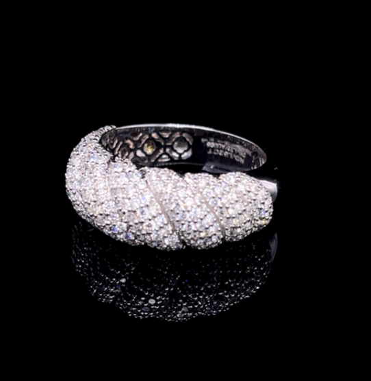 Croissant Diamond Studded Ring (SKJ1212)