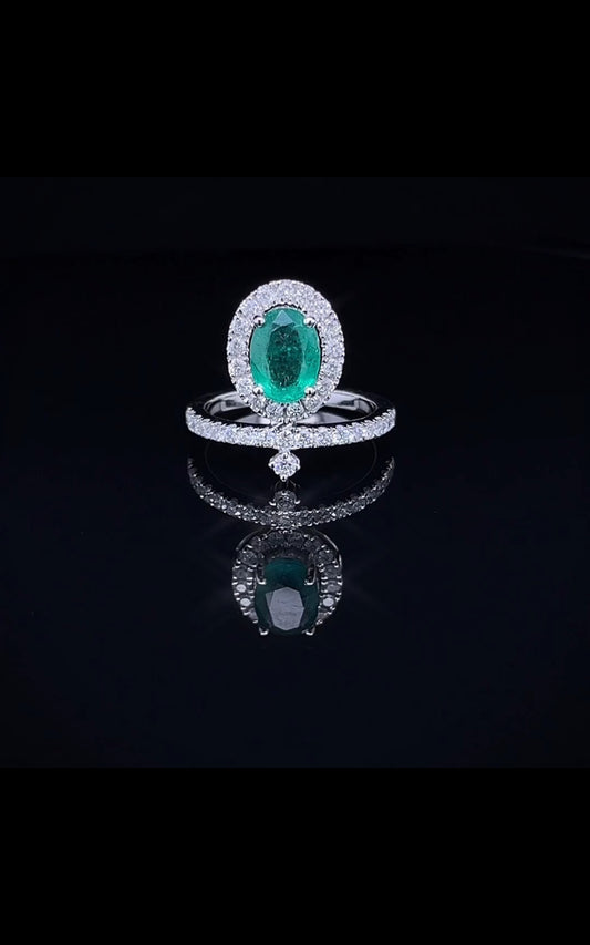 Oval Cut Emerald With Diamond Ring (ARJS2496)