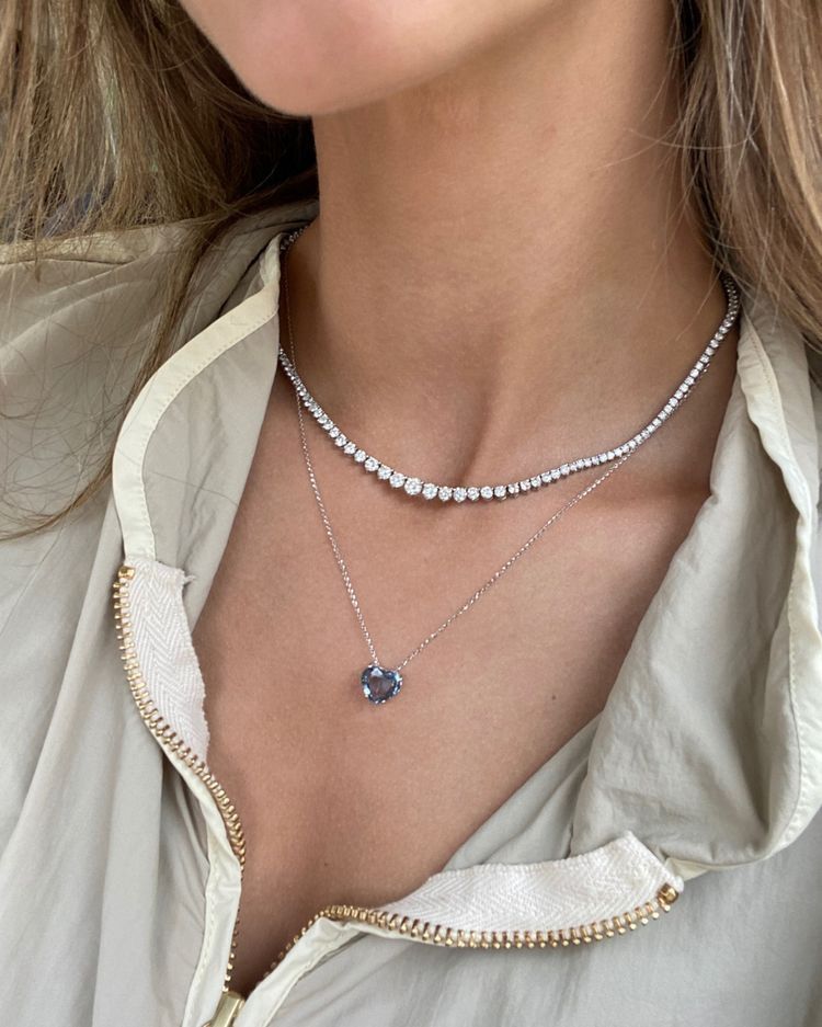 25 Pointer Graduated Tennis Necklace (ARJS4308)