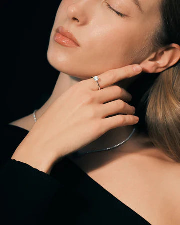 Under One Carat Collection