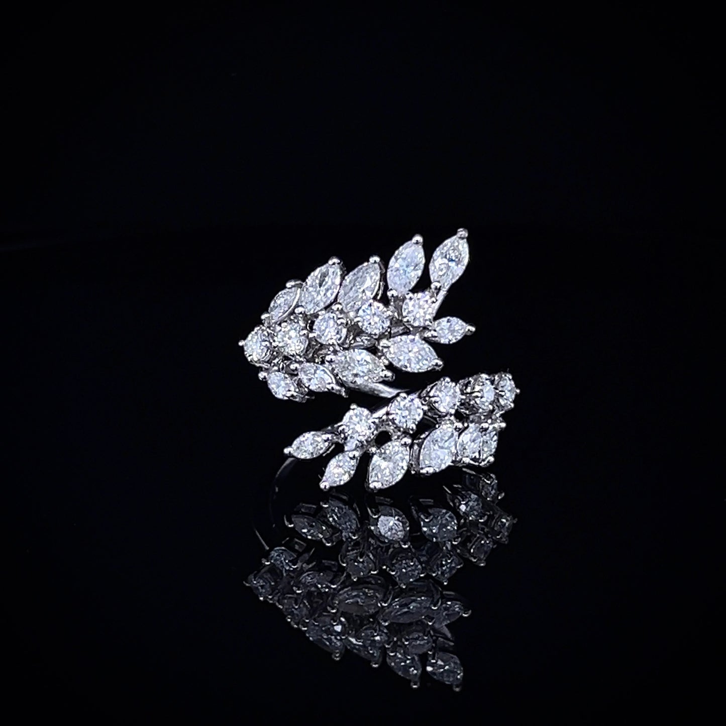 Marquise Overlap Diamond Ring (ARJS3012)