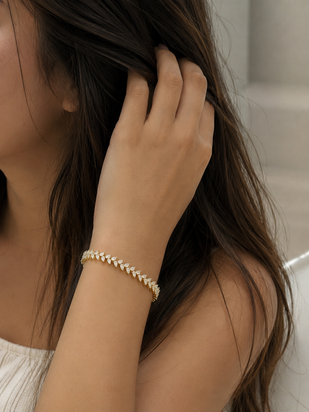 2 Line Pear Diamond Bracelet in Yellow Gold (ARJS3556)