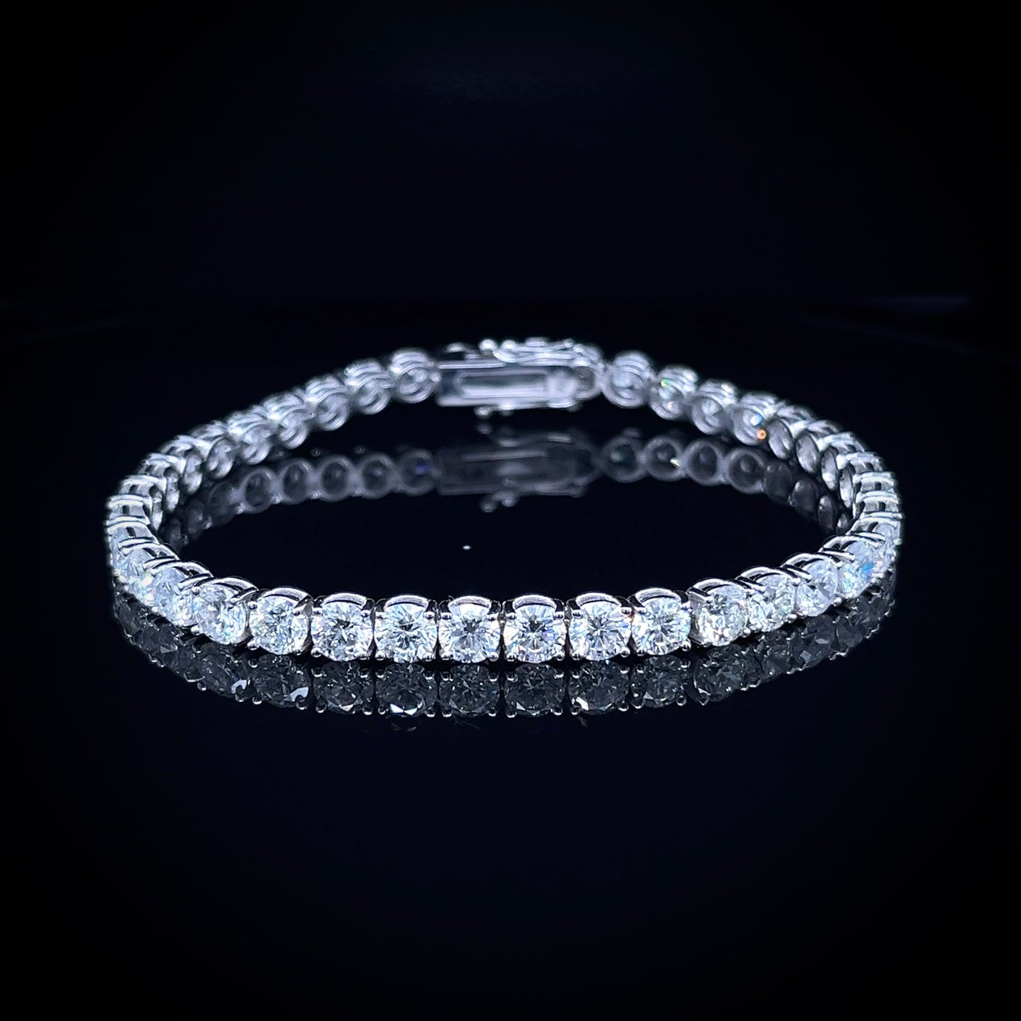 Classic Tennis Diamond Bracelet (ARJS3979)