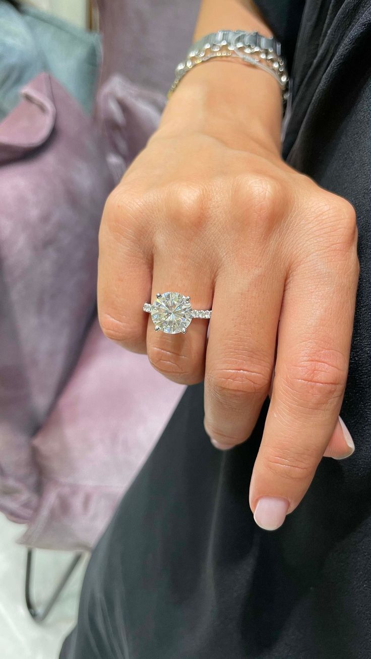 3 Carat Round Solitaire Ring (ARJS3036)
