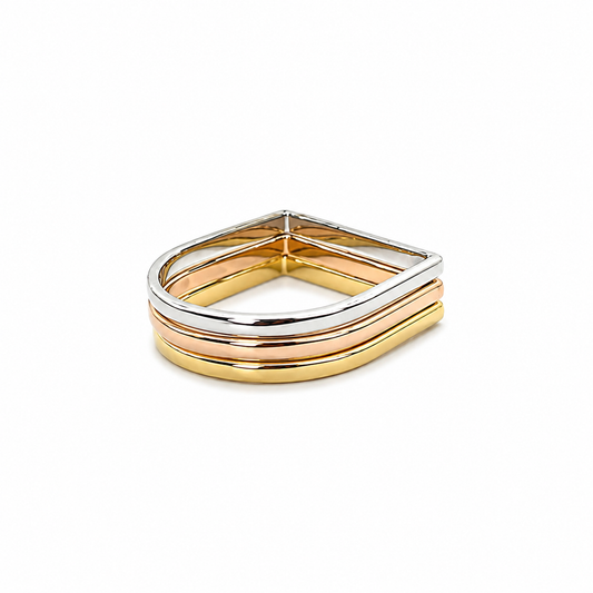 18K Gold Tri-Tone Curved Band Ring (GJEW47)