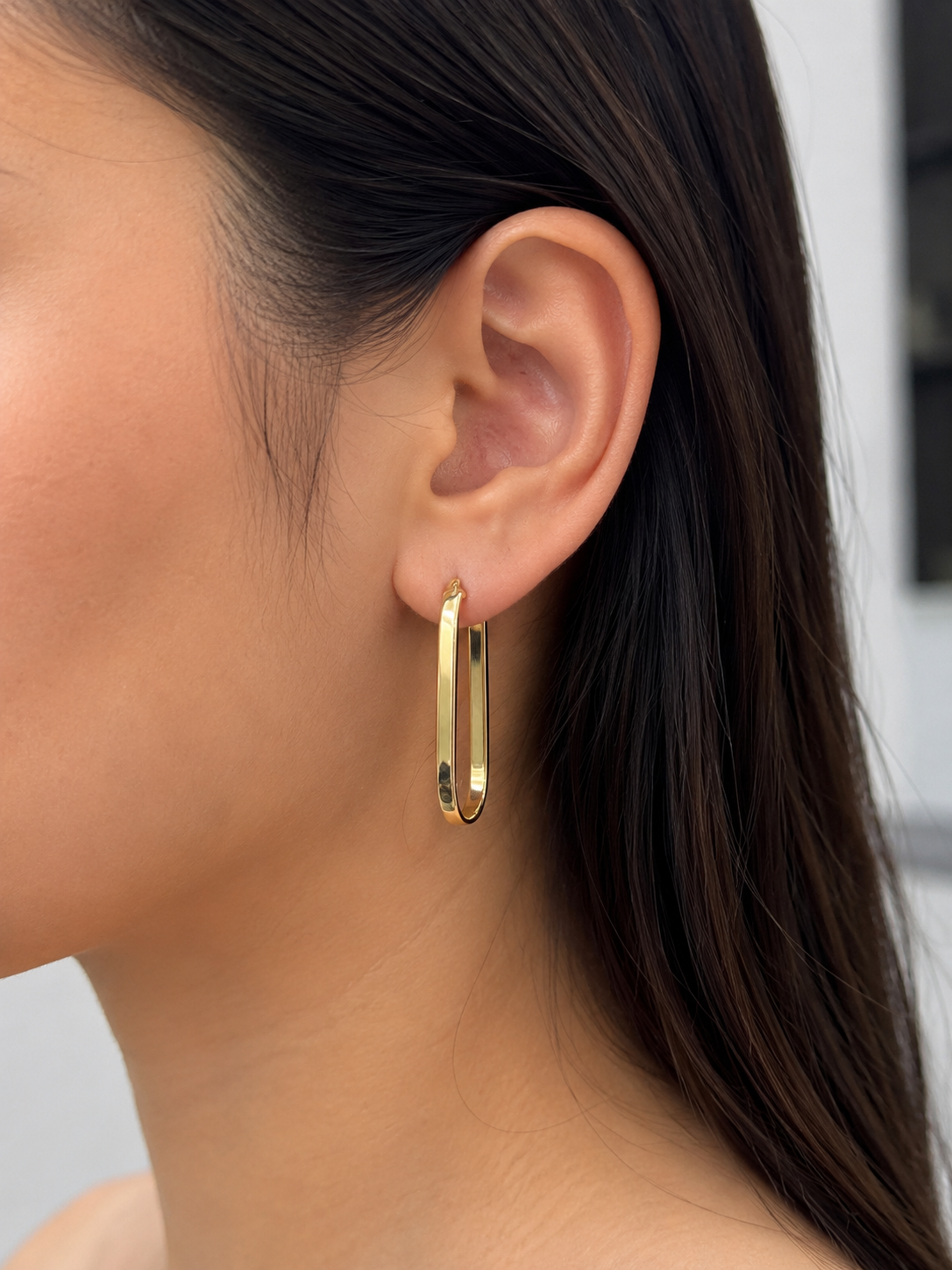 18K Gold Elongated Oval Hoop Earrings | Modern Paperclip Gold Hoops (GJEW287)