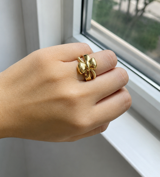 18K Gold Double Loop Bow Ring (GJEW271)