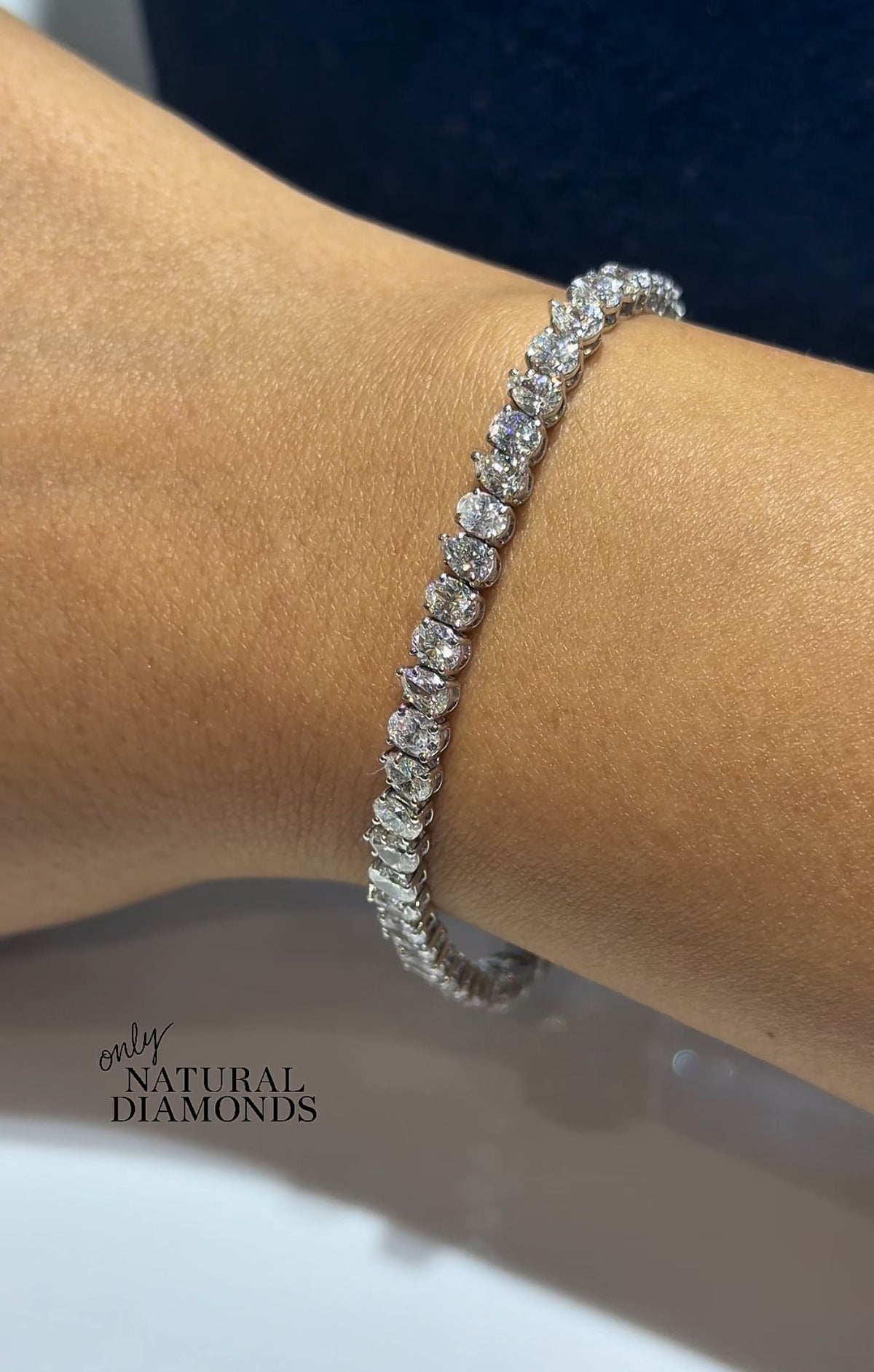 Pear and Oval Diamond Bracelet (ARJS3550)
