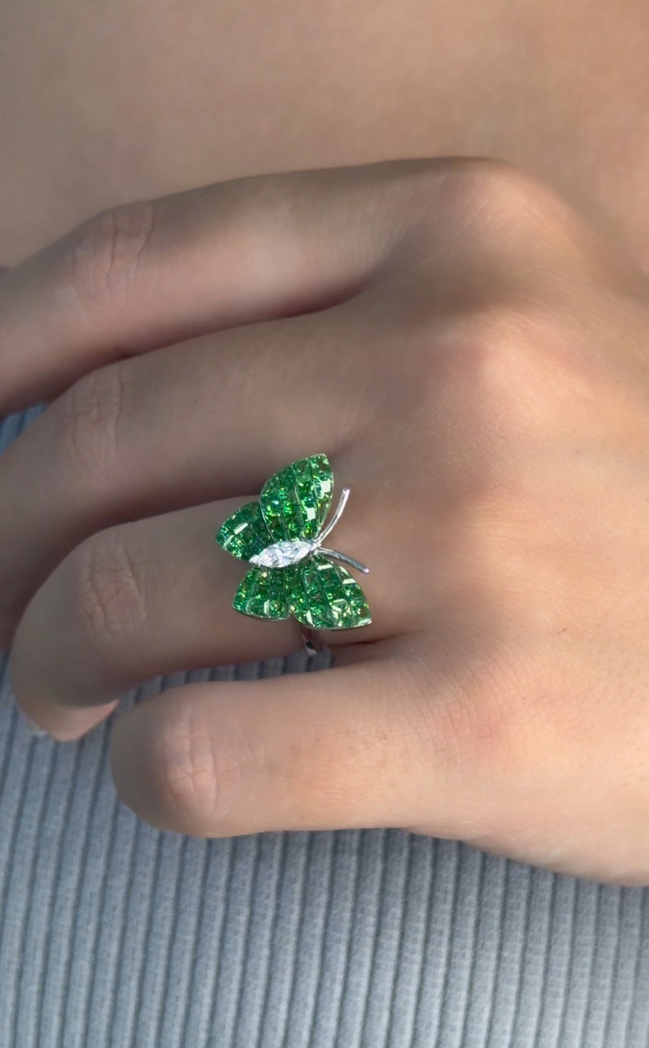 Emerald Green Sapphire Butterfly Ring with Marquise-Cut Diamond Center (ARJS4245)
