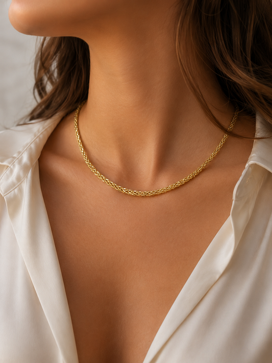 18k Gold Textured Chain Necklace – Elegant Minimalist Jewelry (GJEW179)