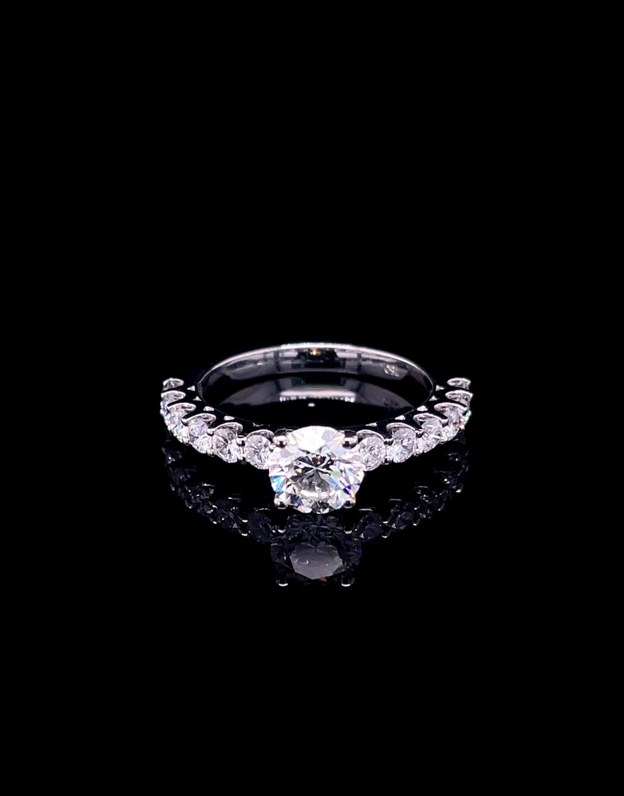 1 CT Round Ring with Side Diamond Ring (ARJS3623)