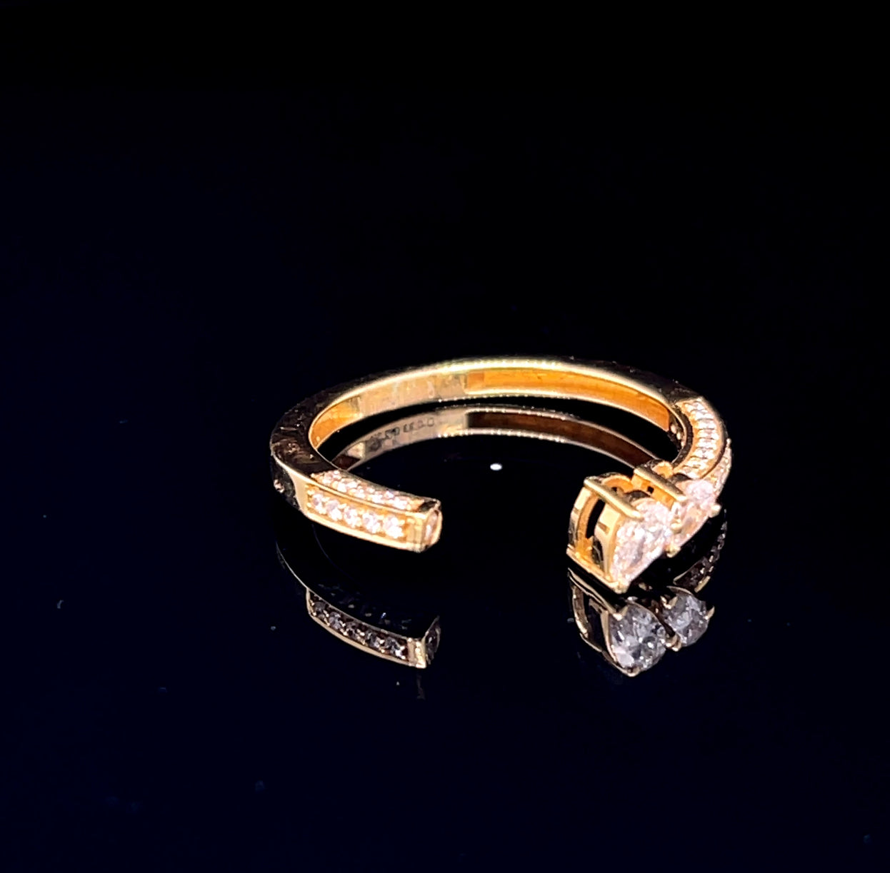Pear Open Type Ring in Yellow Gold (BRD1246)