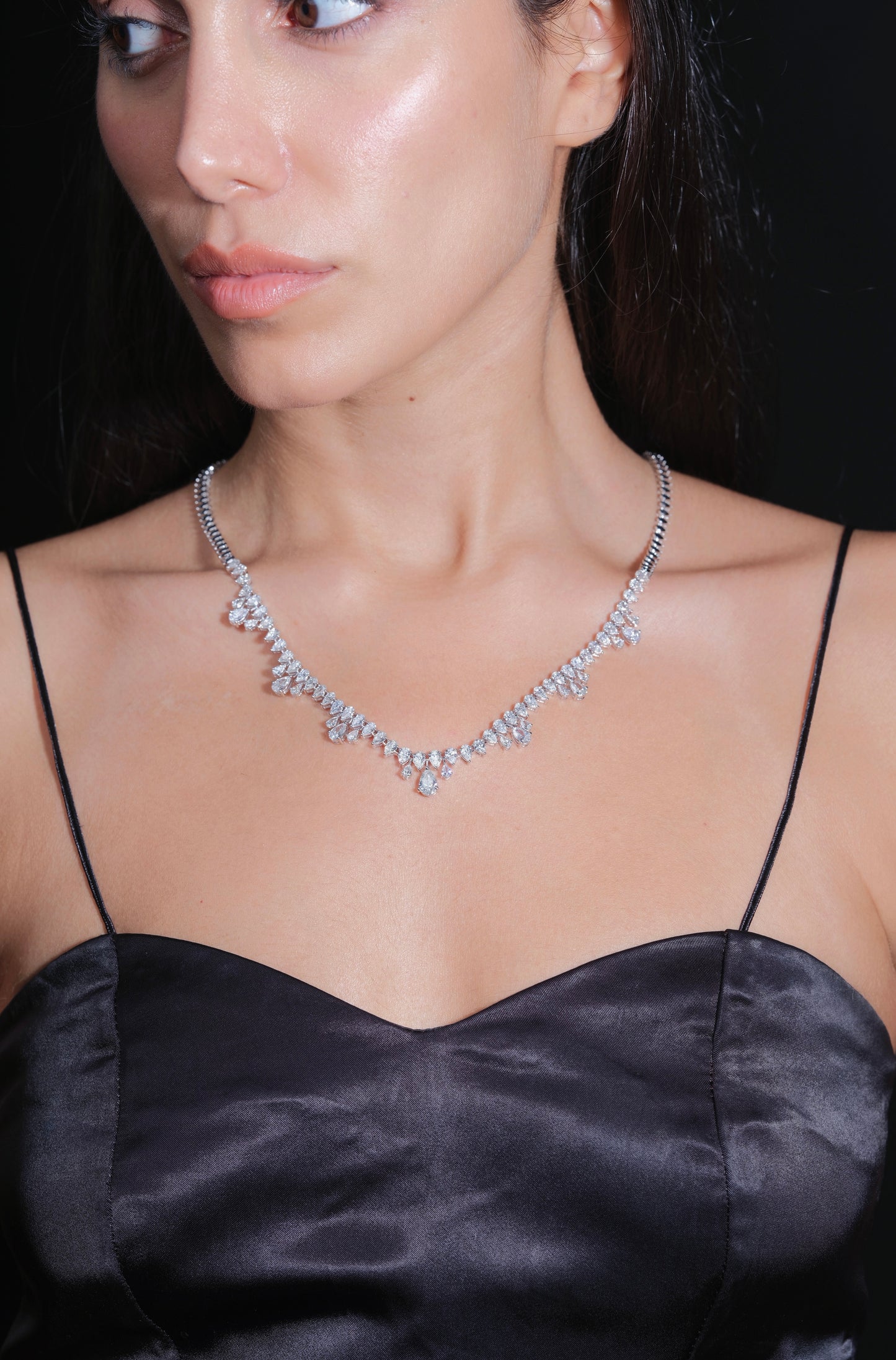 Pear Diamond Necklace (ARJS3590)