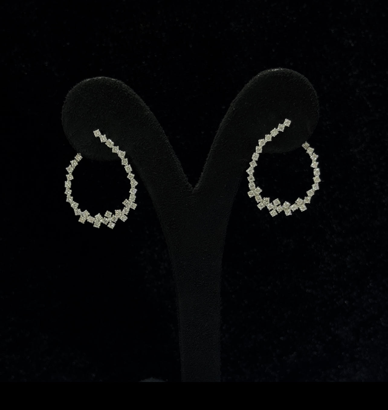 Round C Type Diamond Hoop Earrings (ARJS3730)