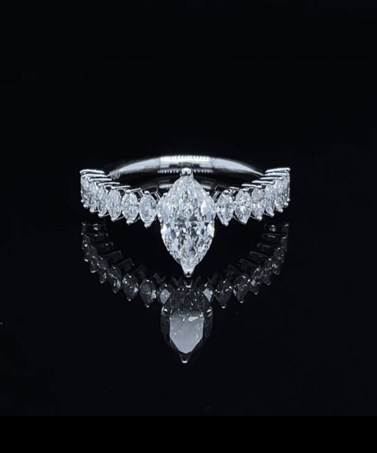 1CT Marquise with Side Diamond Ring (ARJS3892)