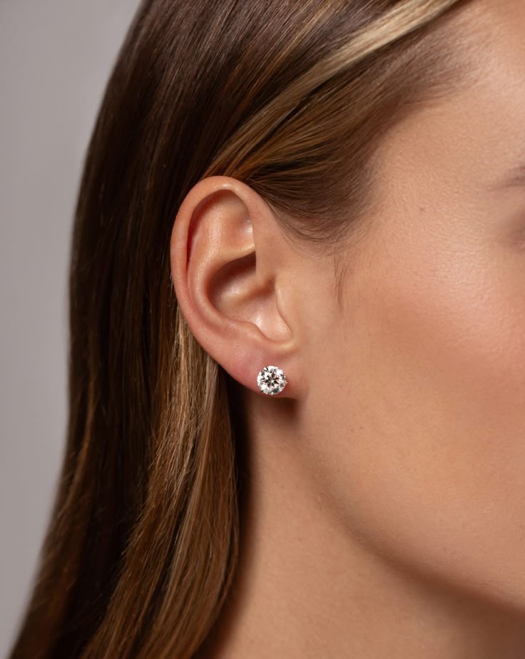 1CT Each Round Diamond Studs (ARJS2315)