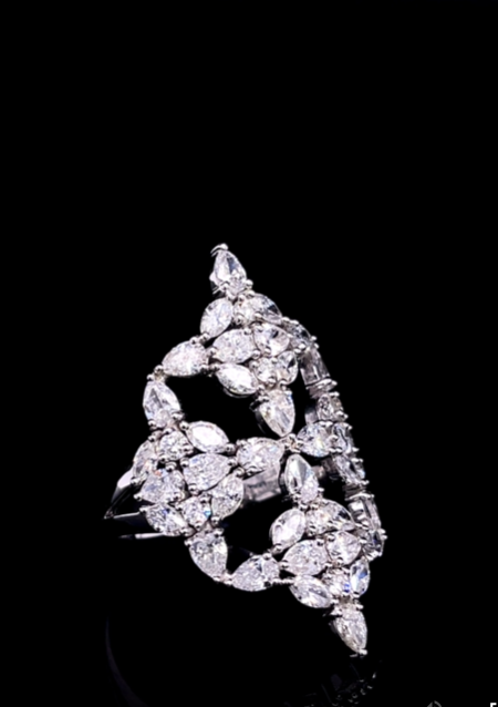 Mix Shape with Floral Pattern Diamond Ring  (SKJ1211)