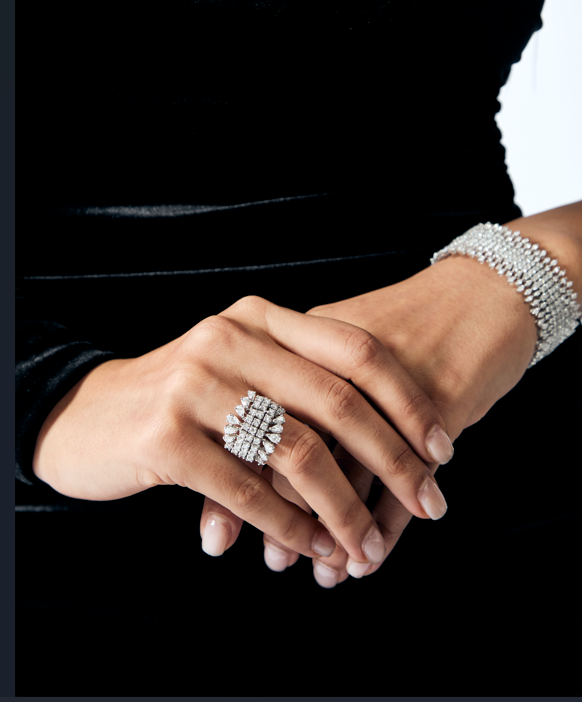 Pear with Round Diamond Ring (ARJS2474)