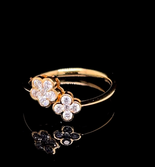 Floral Diamond Ring in Yellow Gold (BRD1261)