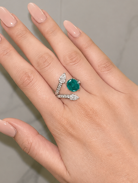 Round Cut Green Emerald With Diamond Ring (ARJS2457)