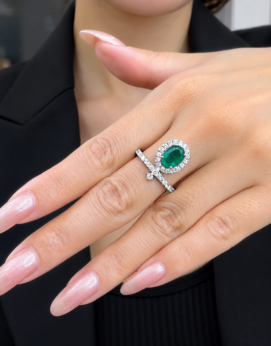 Oval Cut Emerald With Diamond Ring (ARJS2496)